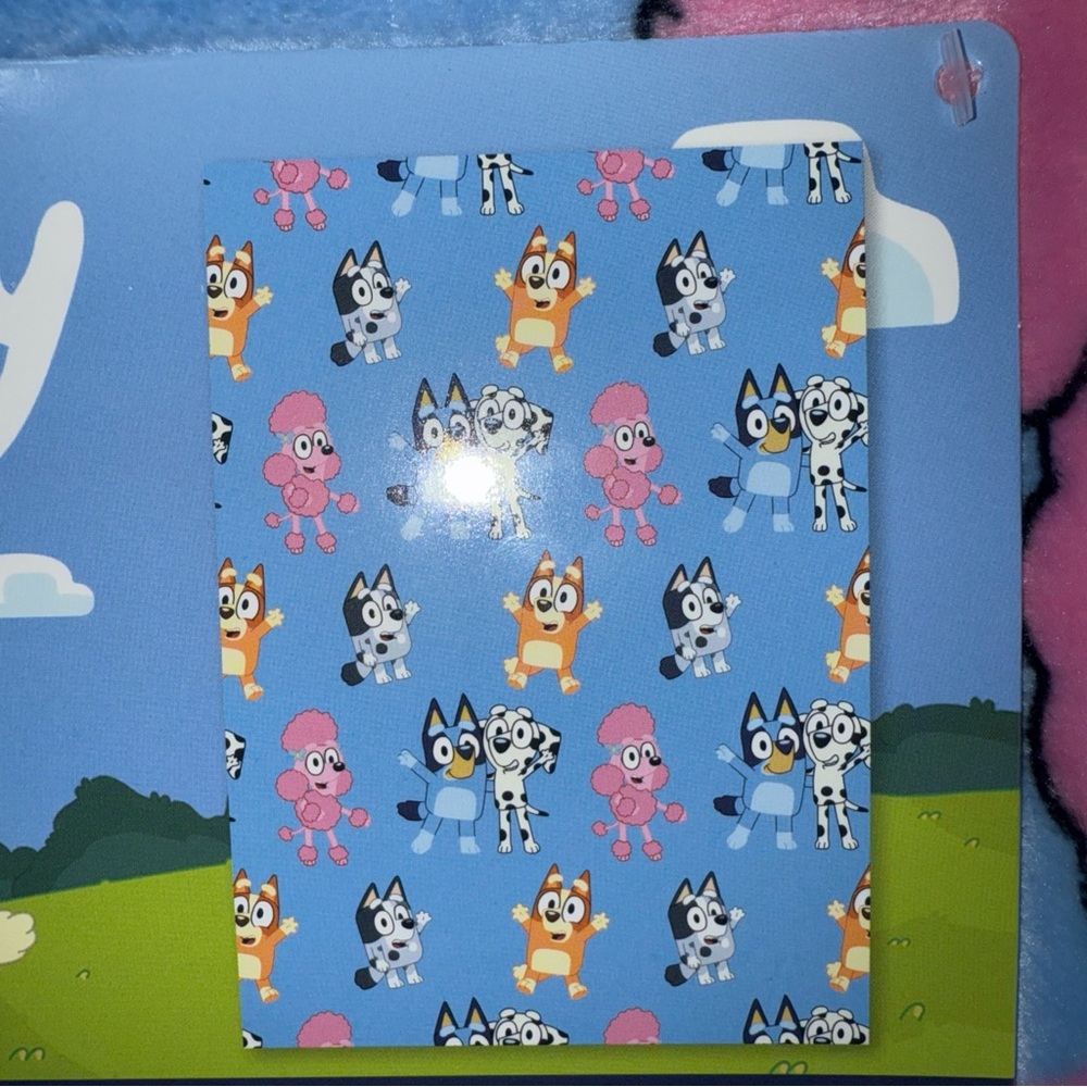 New Bluey Bingo Coco Chloe & Muffin 50" x 70" Blue Throw Blanket On Hanger - Picture 4 of 10